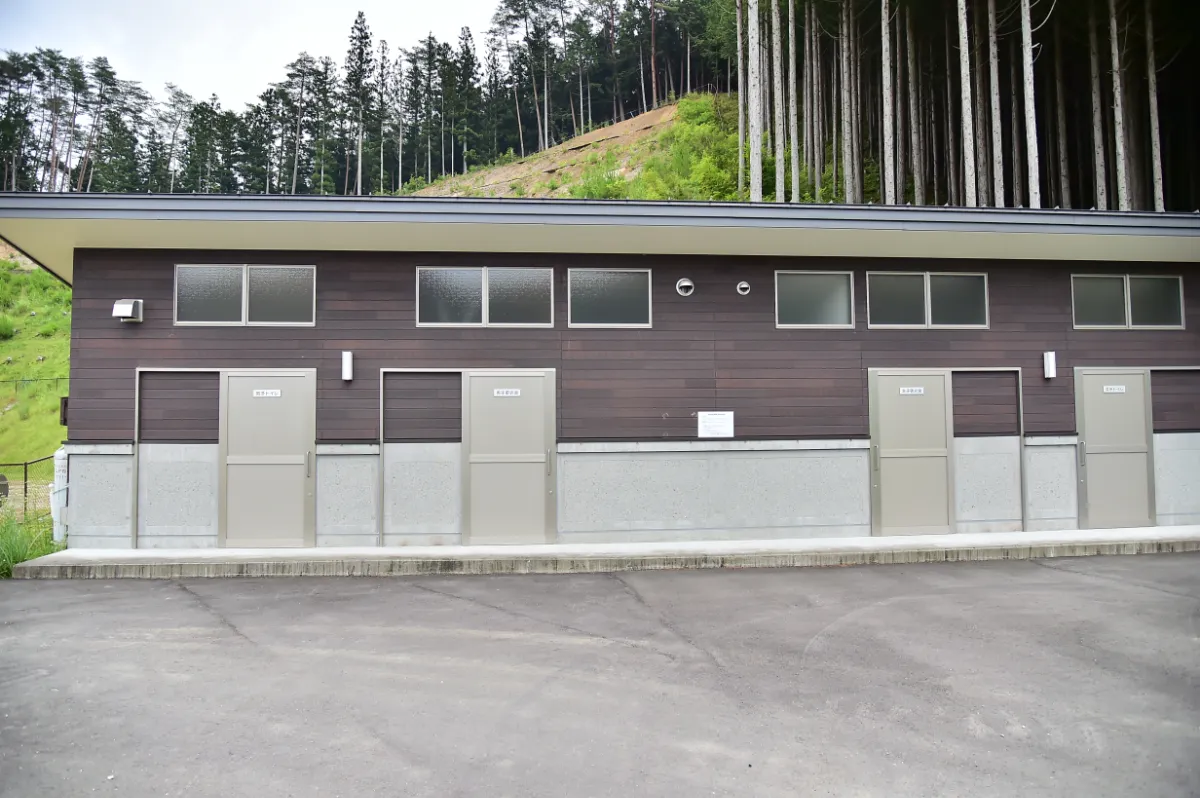 売木村陸上競技場2